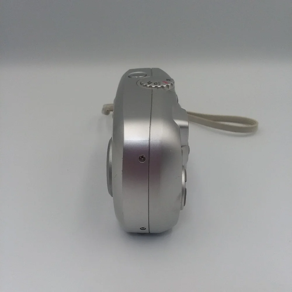 Kodak EasyShare CX7300 3.2MP Digital Camera & Manual Silver‎ - Tested Working